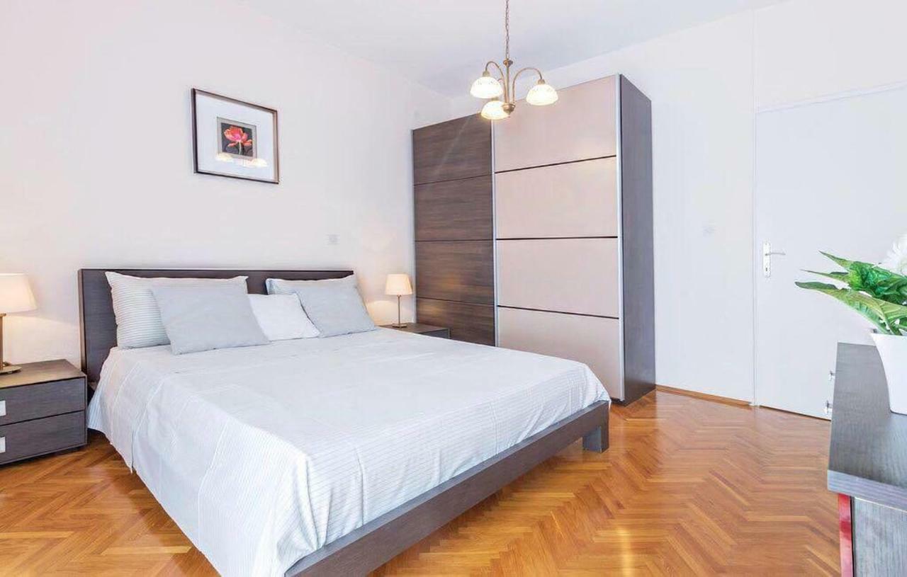 Ferienwohnung Apartman Eta Pula Exterior foto